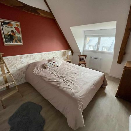 Appartement Cosy Centre Ville Avranches Eksteriør bilde